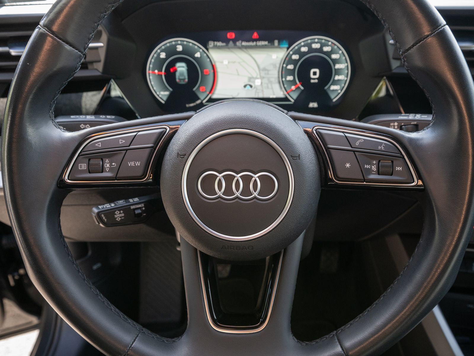 Fahrzeugabbildung Audi A3 Sportback advanced 30 TDI LED Navi PDC LEDER