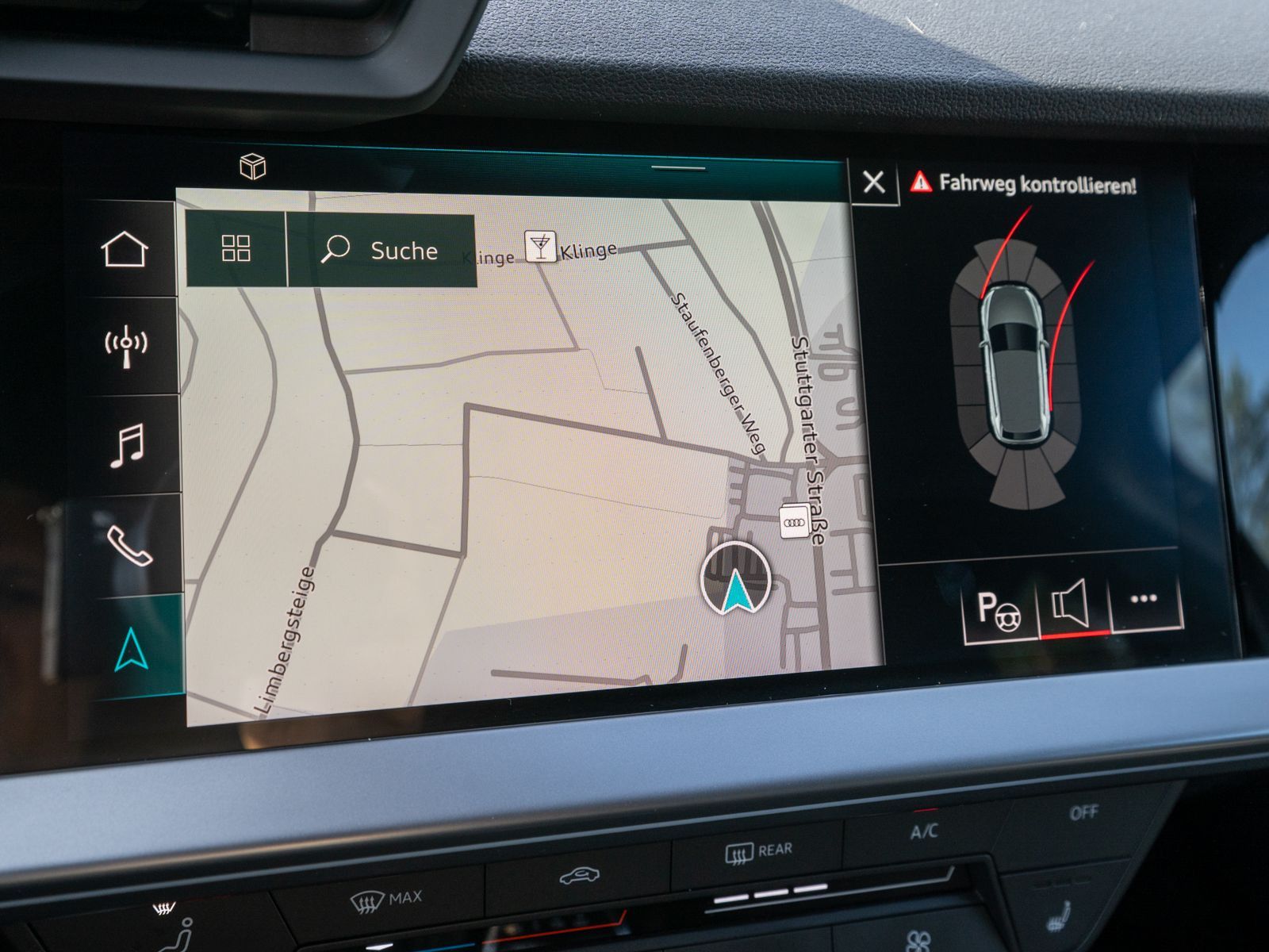 Fahrzeugabbildung Audi A3 Sportback advanced 30 TDI LED Navi PDC LEDER