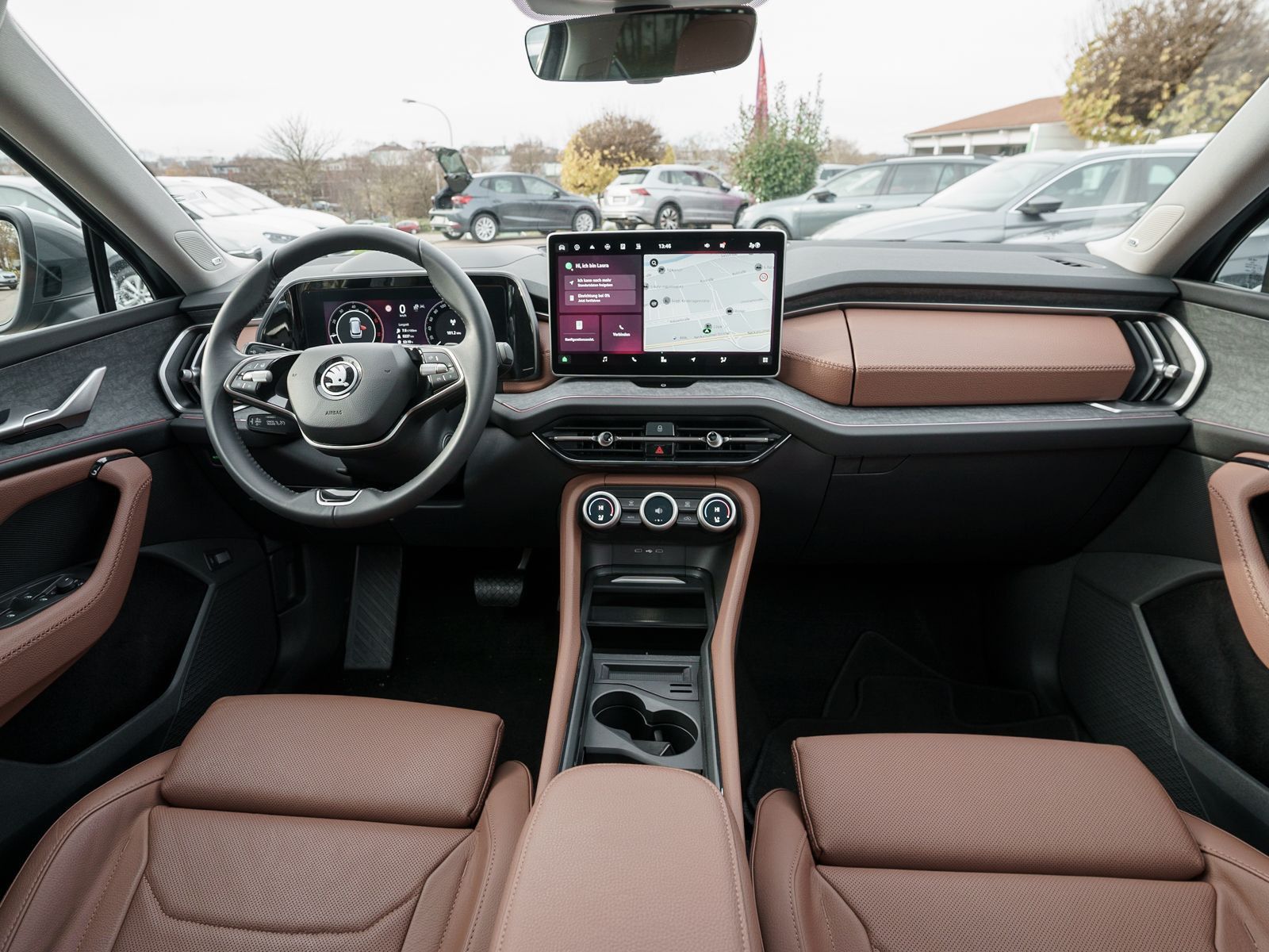 Fahrzeugabbildung SKODA Kodiaq Selection 4x4 2.0TDI DSG Pano Sthz AHK 7S
