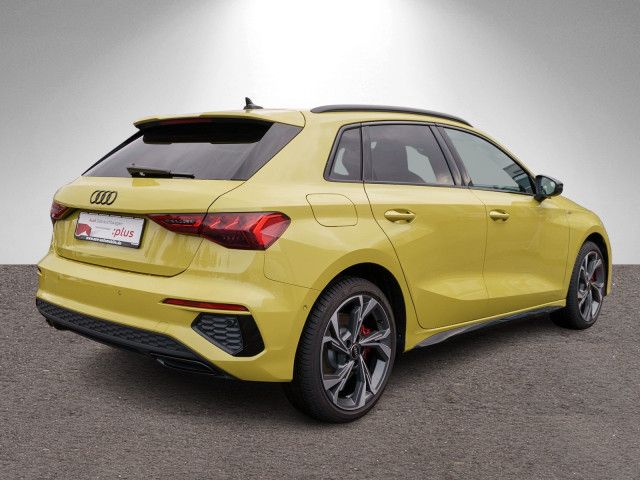 Fahrzeugabbildung Audi A3 Sportback 45TFSI e Sline Navi LED AHK ACC RFK