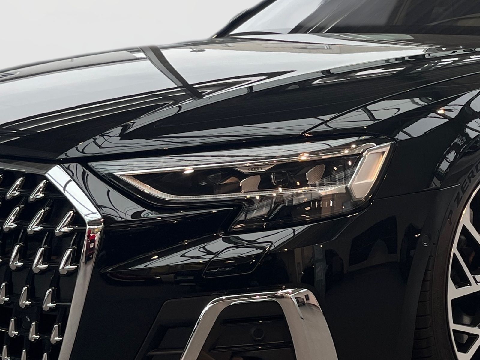 Fahrzeugabbildung Audi A8 50 TDI quattro 286 PS tipt. 136 tsd NP (MMI)