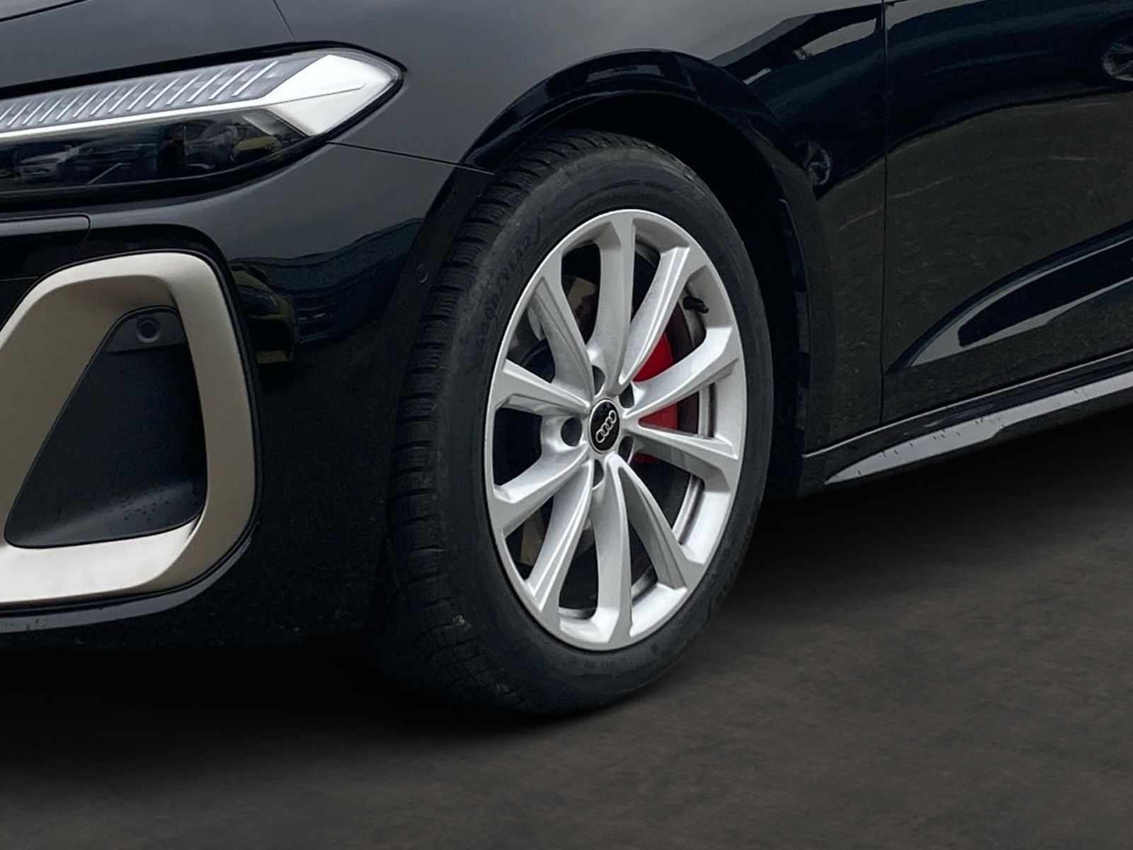 Fahrzeugabbildung Audi A5 Avant TDI quattro 150 kW S tronic