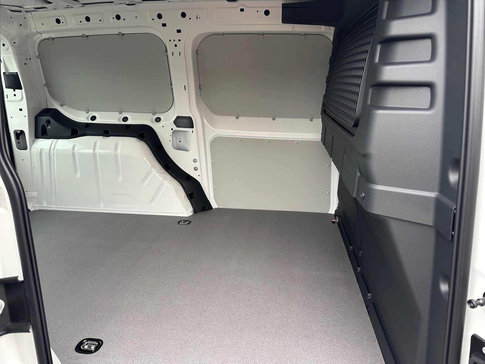 Fahrzeugabbildung Volkswagen Caddy Cargo Maxi 2.0 TDI DSG I SHZ AHK