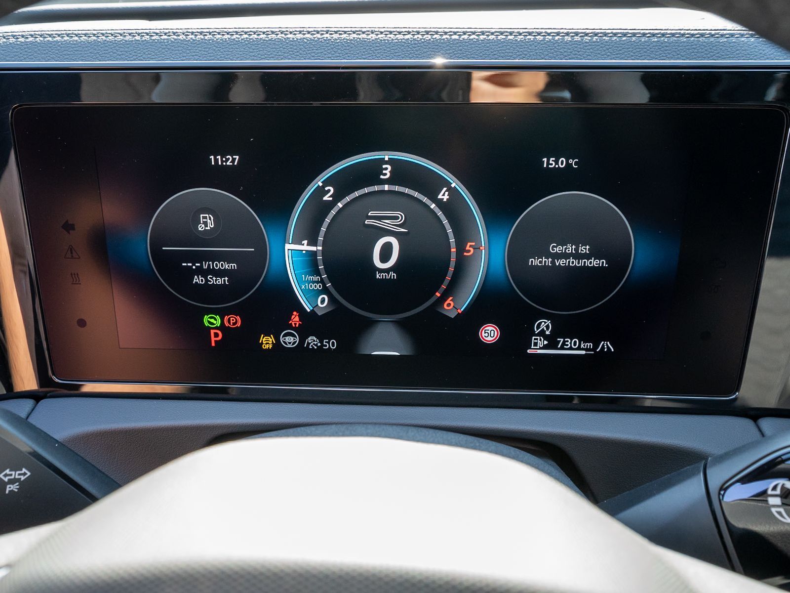 Fahrzeugabbildung Volkswagen Tiguan R-Line 2.0 TDI DSG LED PANO NAVI HUD AHK