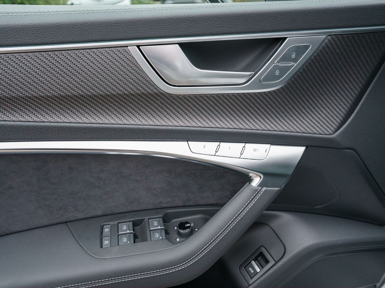 Fahrzeugabbildung Audi A6 Avant S line 50 TDI quattro 210(286) kW(PS) t