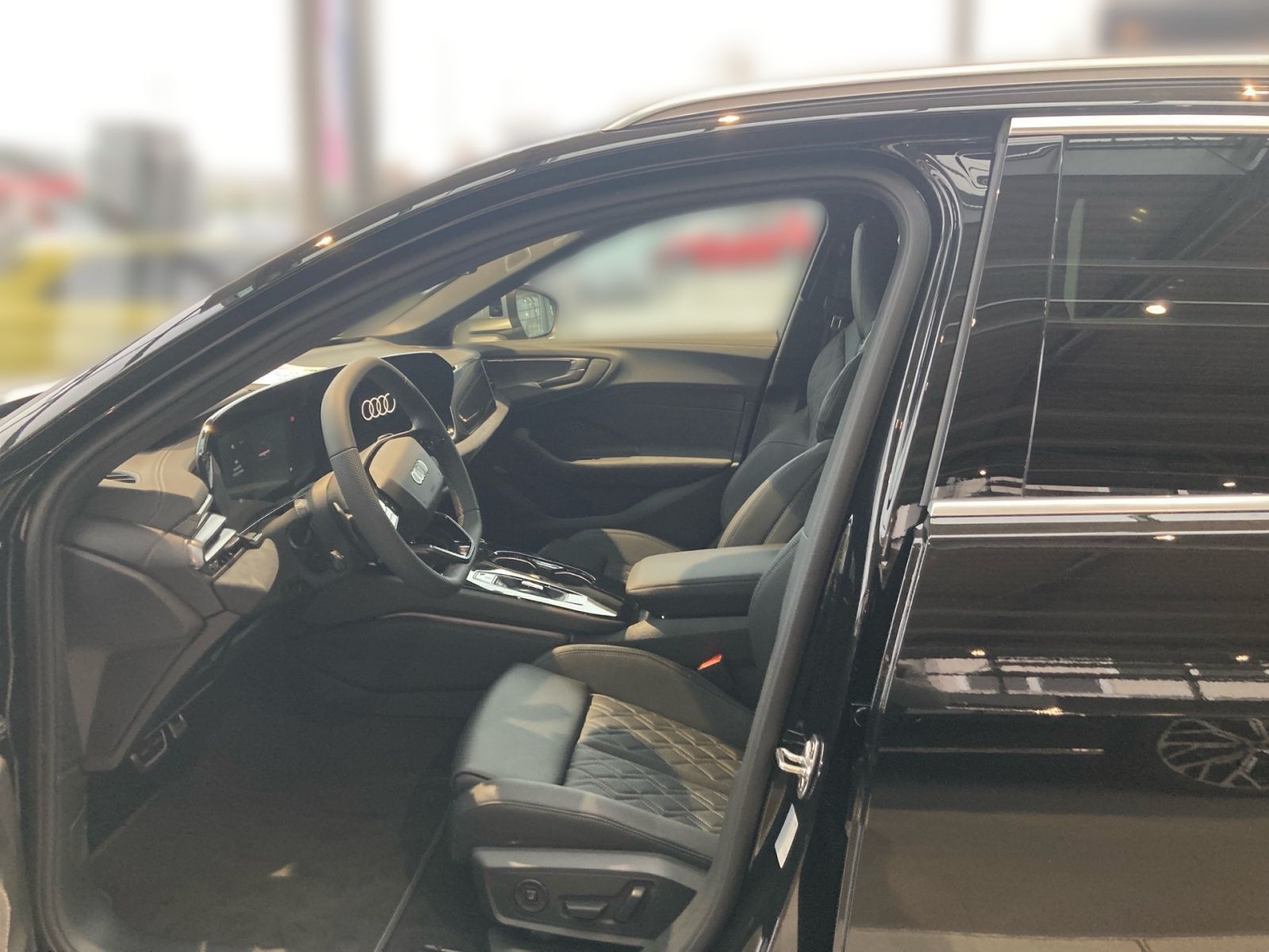 Fahrzeugabbildung Audi S5 Avant TFSI 270 kW S tronic