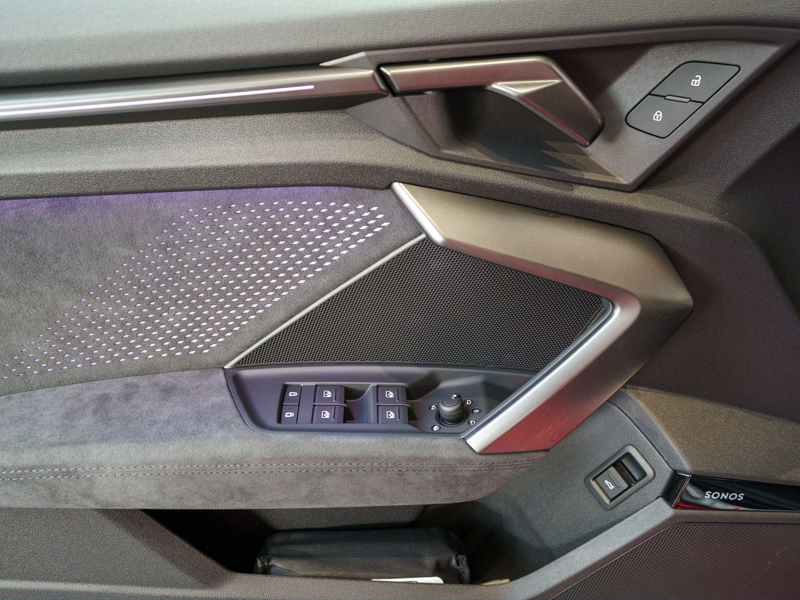 Fahrzeugabbildung Audi RS 3 Sportback 294(400) kW(PS) S tronic