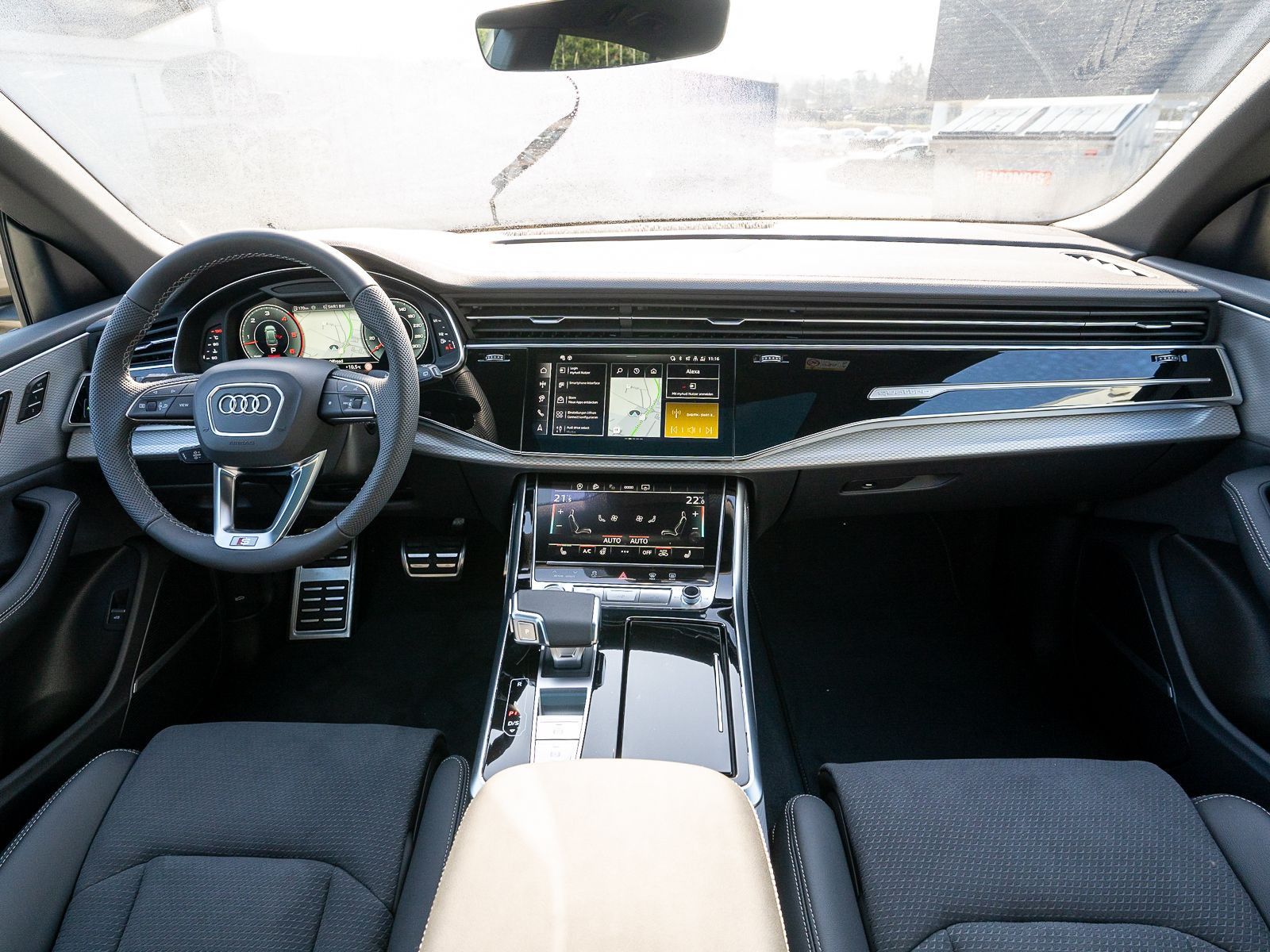 Fahrzeugabbildung Audi Q8 SUV 50 TDI quattro 210(286) kW(PS) tiptronic