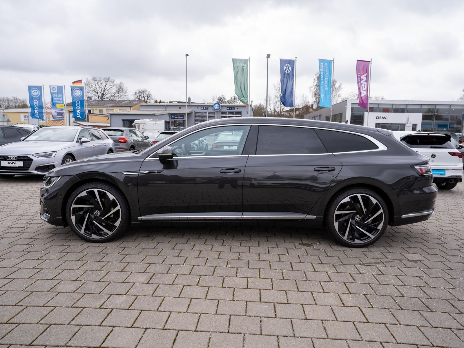 Fahrzeugabbildung Volkswagen Arteon Shooting Brake R-Line 4M 2.0TDI DSG Navi