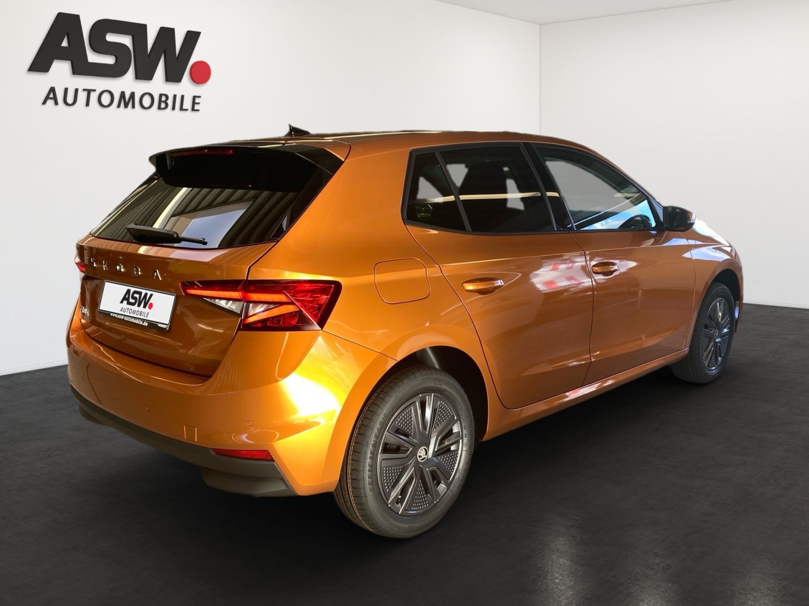Fahrzeugabbildung SKODA Fabia Tour 1,0TSI 115PS DSG Navi ACC Kamera SHZ