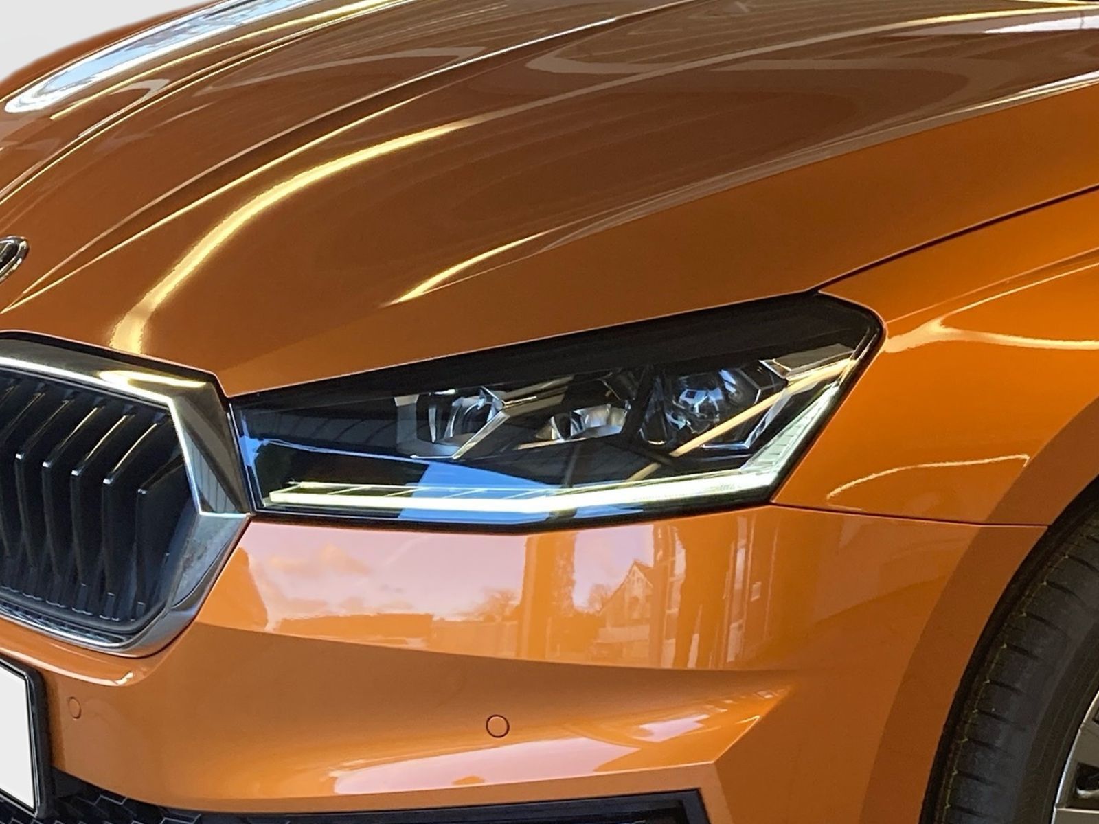 Fahrzeugabbildung SKODA Fabia Tour 1,0TSI 115PS DSG Navi ACC Kamera SHZ