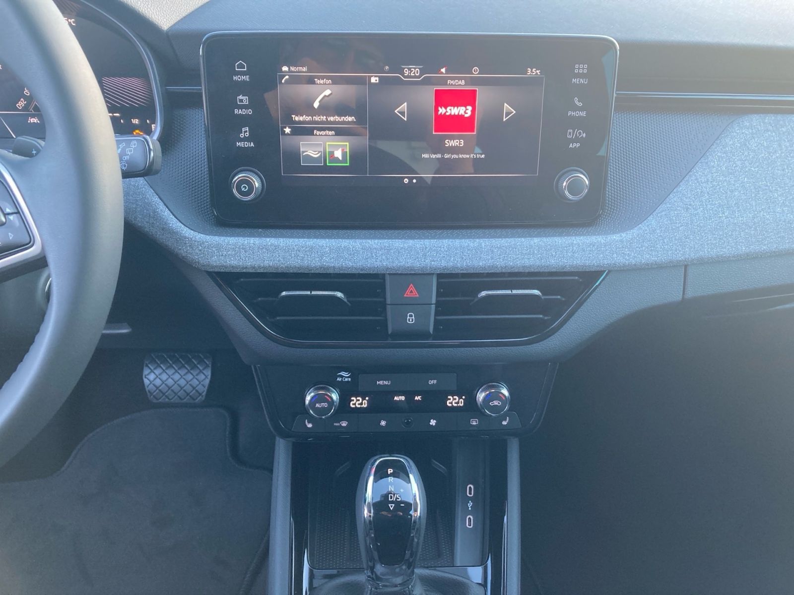 Fahrzeugabbildung SKODA Kamiq Drive 1,0TSI 115PS DSG Kamera SHZ ACC PDC