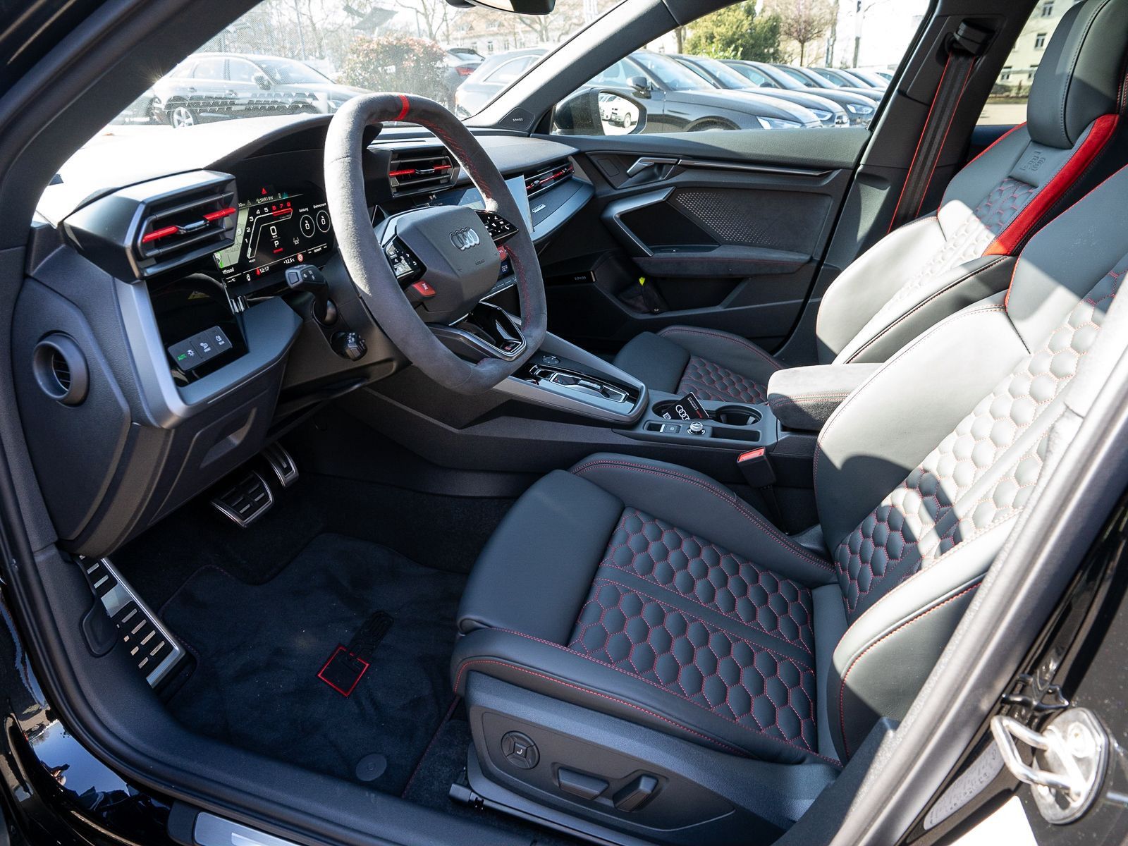 Fahrzeugabbildung Audi RS 3 Sportback 294(400) kW(PS) S tronic