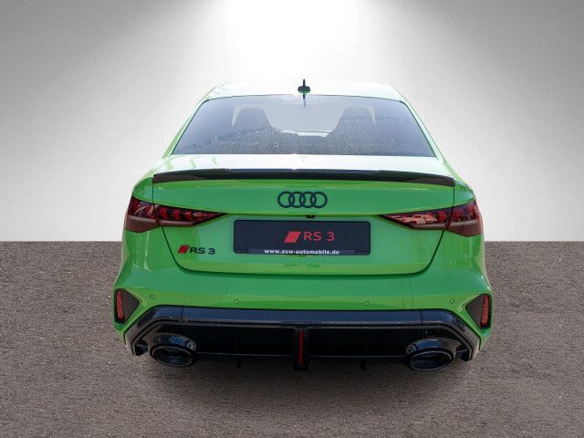 Fahrzeugabbildung Audi RS 3 Limousine 294(400) kW(PS) S tronic