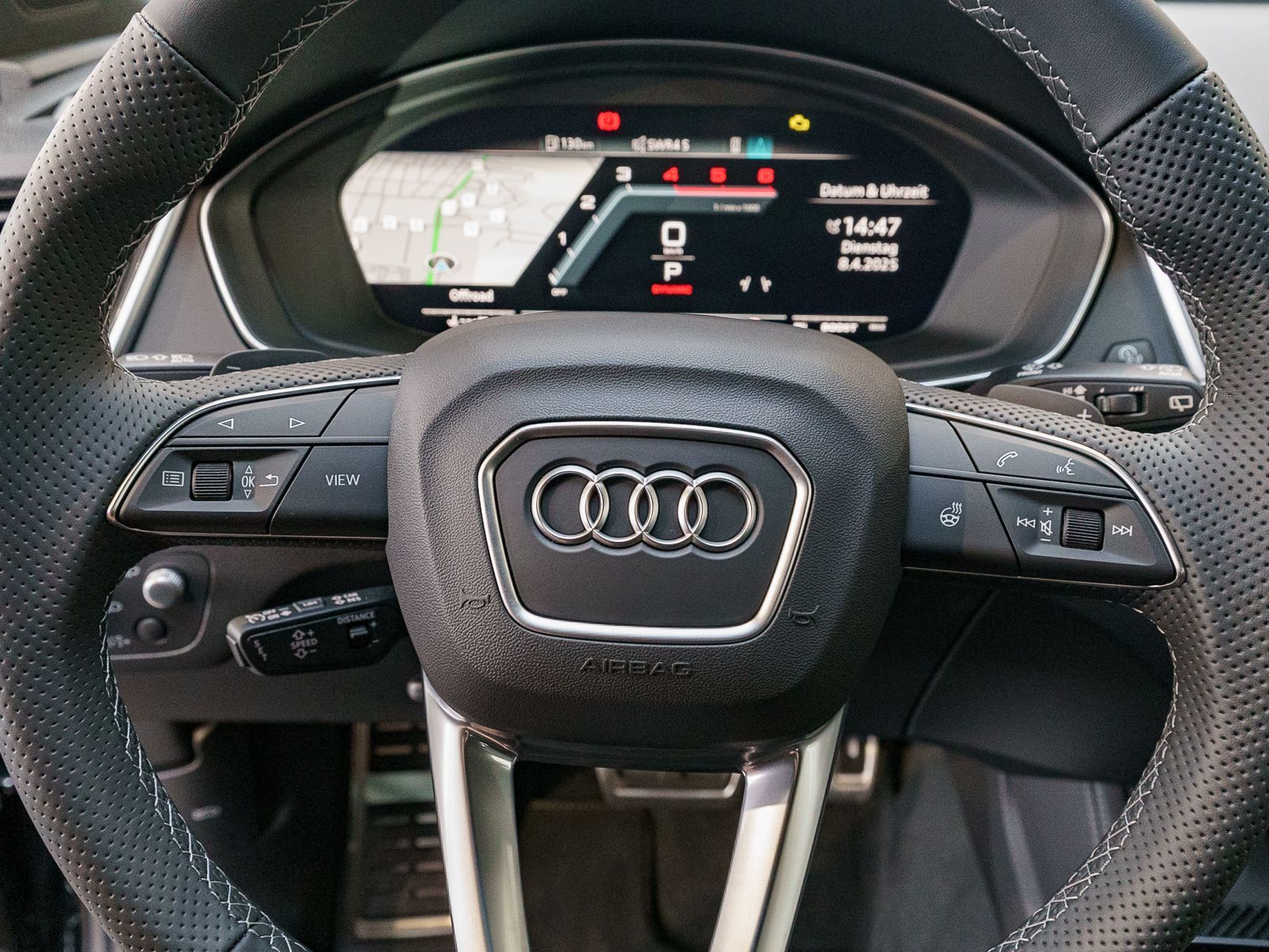 Fahrzeugabbildung Audi SQ5 TDI 251(341) kW(PS) tiptronic
