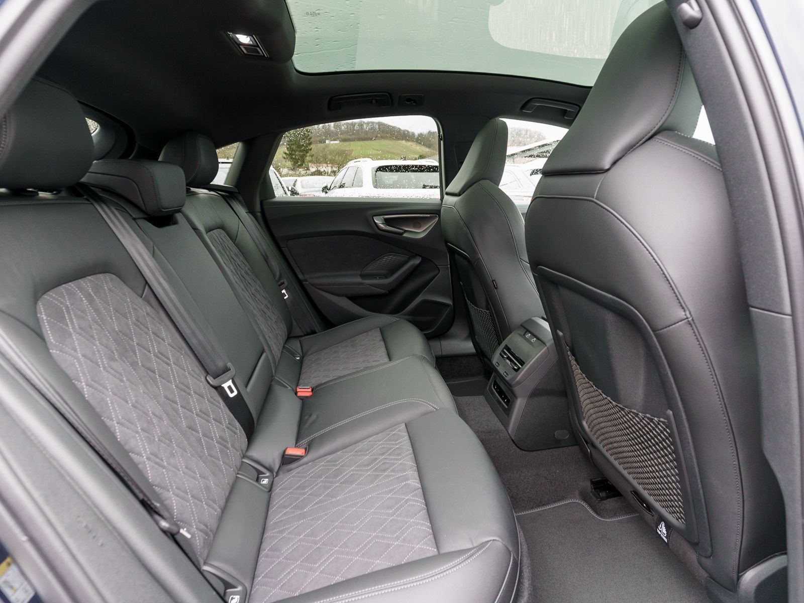 Fahrzeugabbildung Audi A5 Limousine TDI quattro 150 kW S tronic