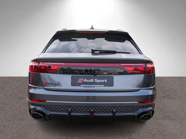 Fahrzeugabbildung Audi RS Q8 SUV 441(600) kW(PS) tiptronic