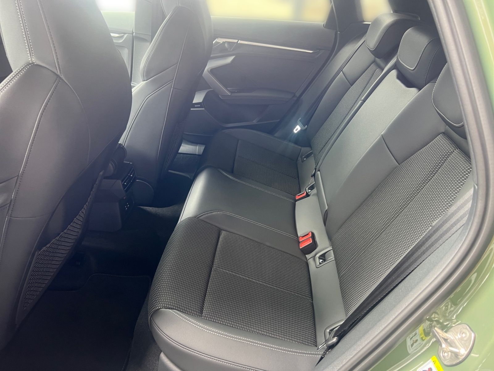 Fahrzeugabbildung Audi A3 Sportback S line 35 TDI 110(150) kW(PS) S tro