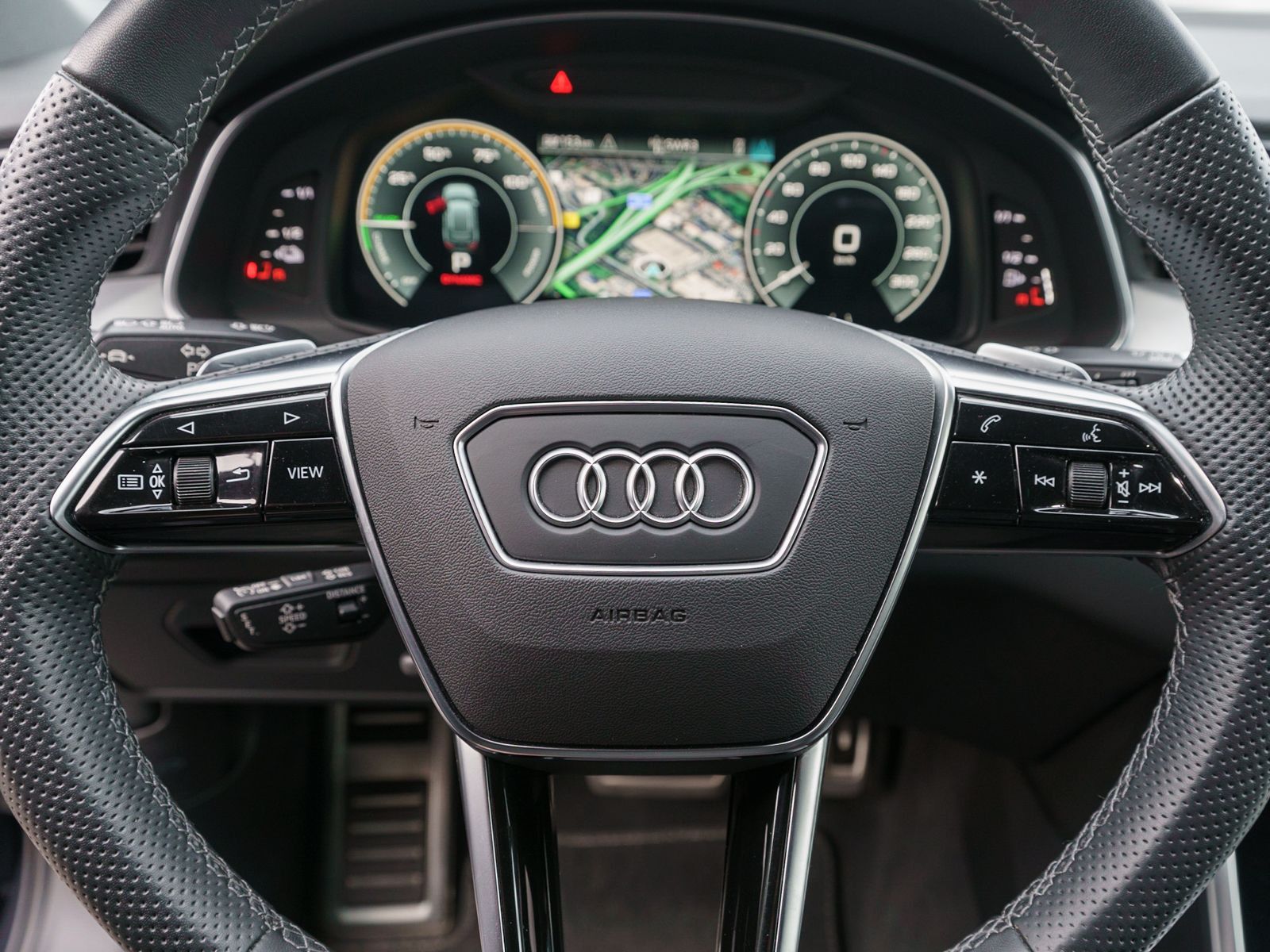 Fahrzeugabbildung Audi A6 Avant S line 50TFSI e quattro Stronic RFK AHK