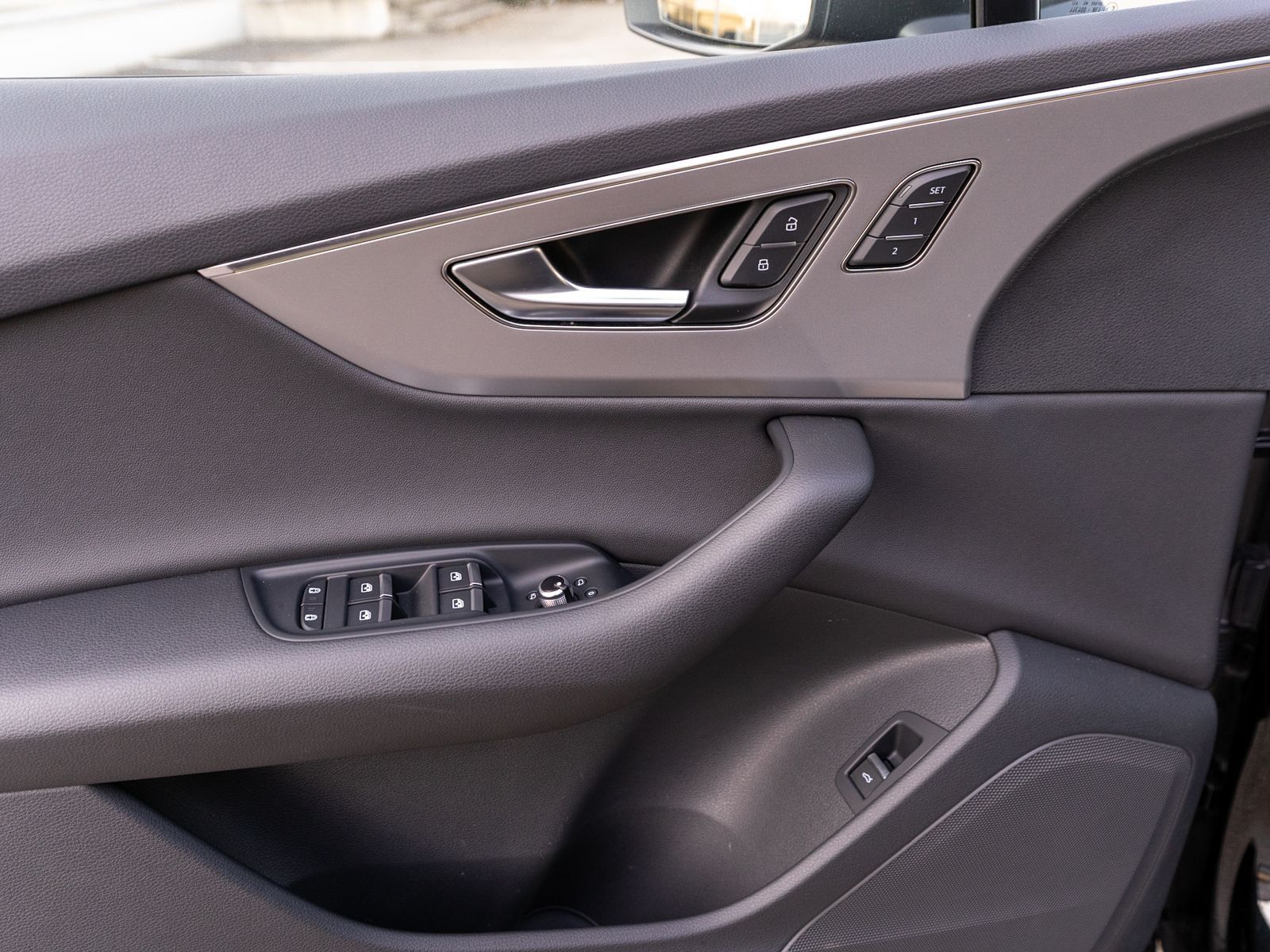 Fahrzeugabbildung Audi Q7 50TDI qu S line Navi Matrix ACC HUD Pano AHK