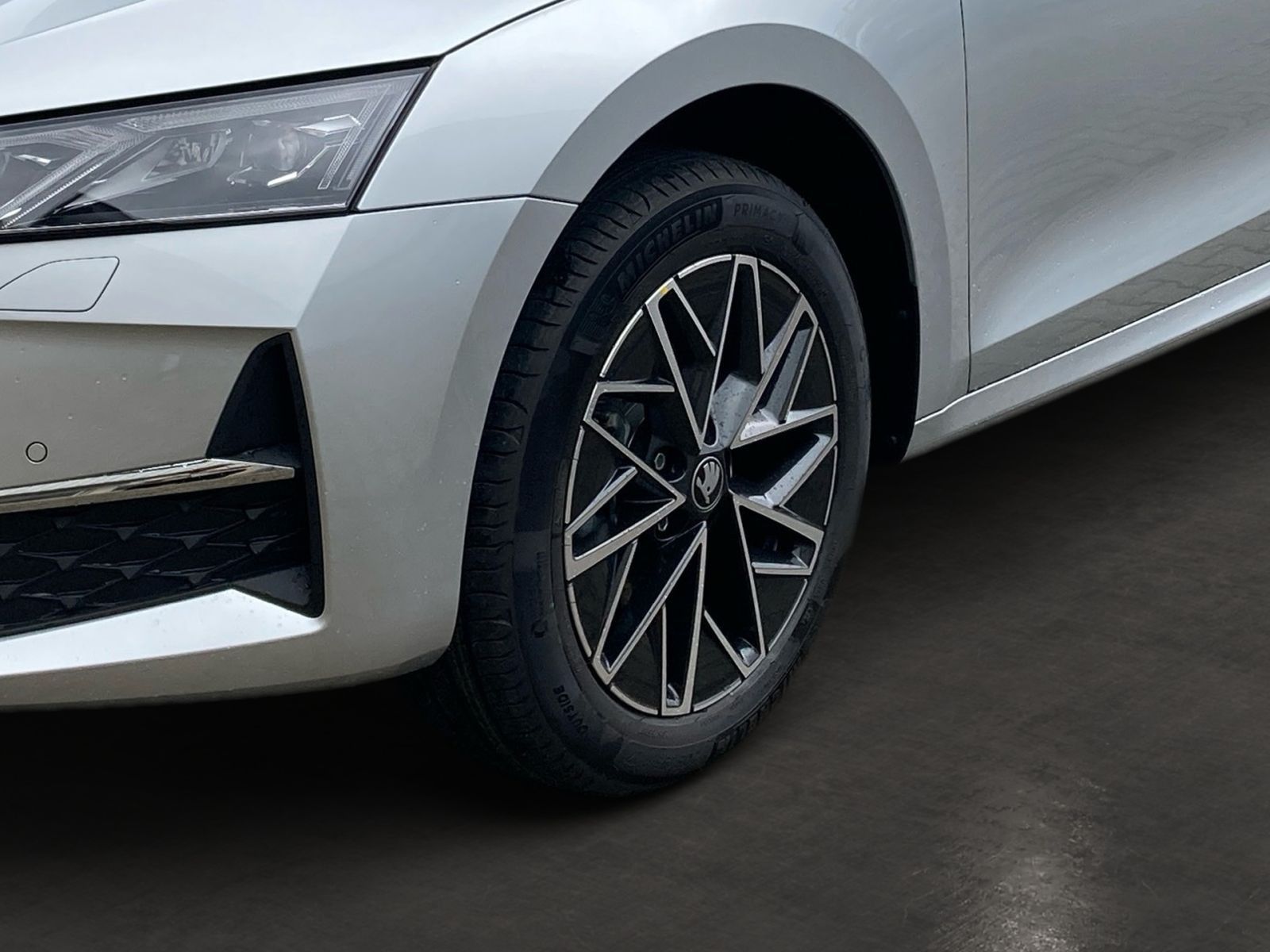 Fahrzeugabbildung SKODA Octavia Combi Selection 2,0TDI 150PS DSG AHK ACC