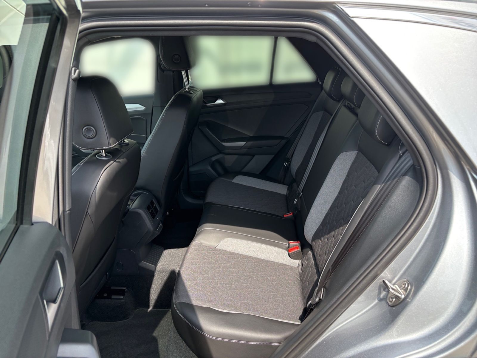 Fahrzeugabbildung Volkswagen T-Roc "GOAL" 1.5 TSI 110 kW (150 PS) DSG | *AHK*