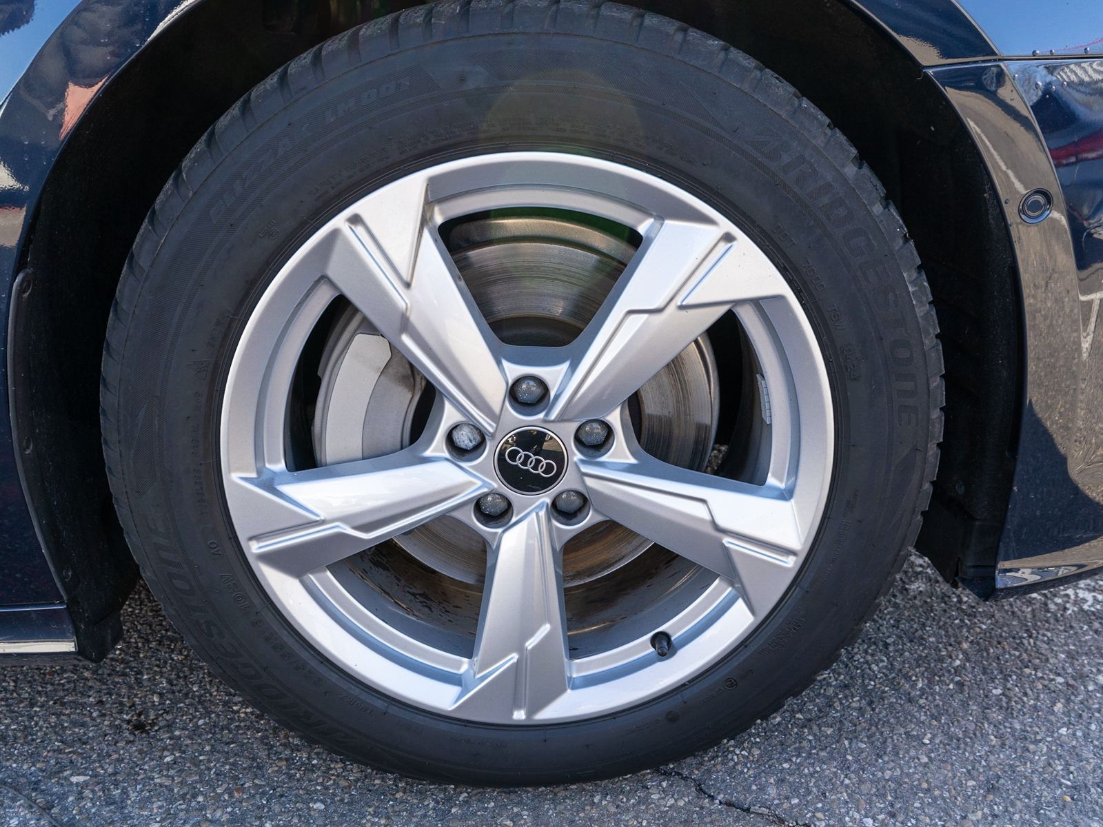 Fahrzeugabbildung Audi A6 Limousine Sline 45TFSI quattr Navi Matrix ACC