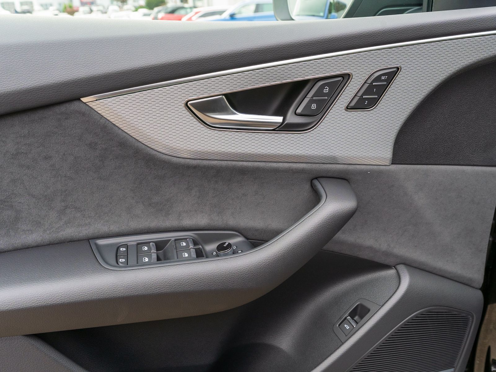 Fahrzeugabbildung Audi Q8 50TDI Sline quattro Navi Matrix StandHz 360°