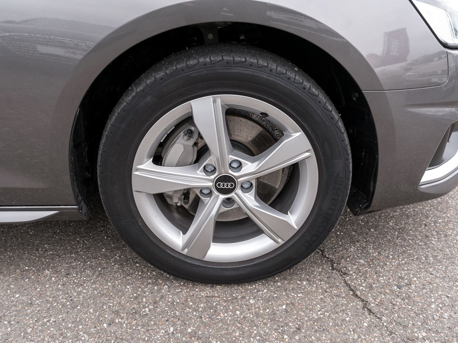 Fahrzeugabbildung Audi A4 Avant advanced 40TDI quattro Navi Matrix RFK