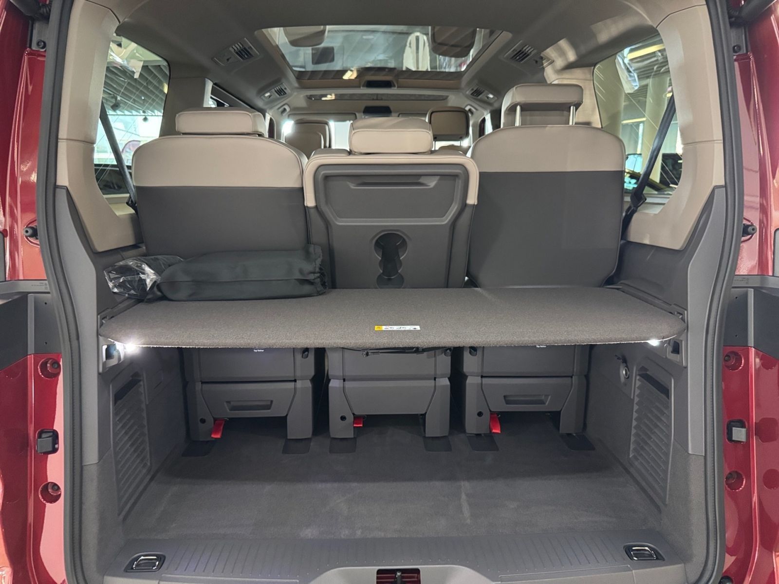 Fahrzeugabbildung Volkswagen Multivan "Goal" 2.0 TSI 150kW DSG langer Überh.