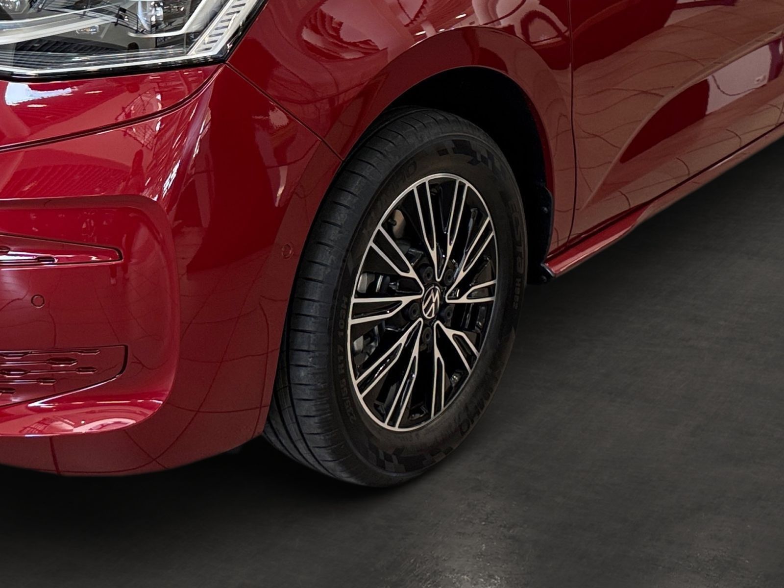 Fahrzeugabbildung Volkswagen Multivan "Goal" 2.0 TSI 150kW DSG langer Überh.