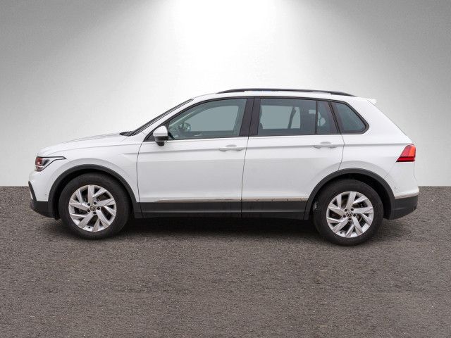 Fahrzeugabbildung Volkswagen Tiguan Life 2.0 TDI 4M DSG Navi LED ACC RFK SHZ