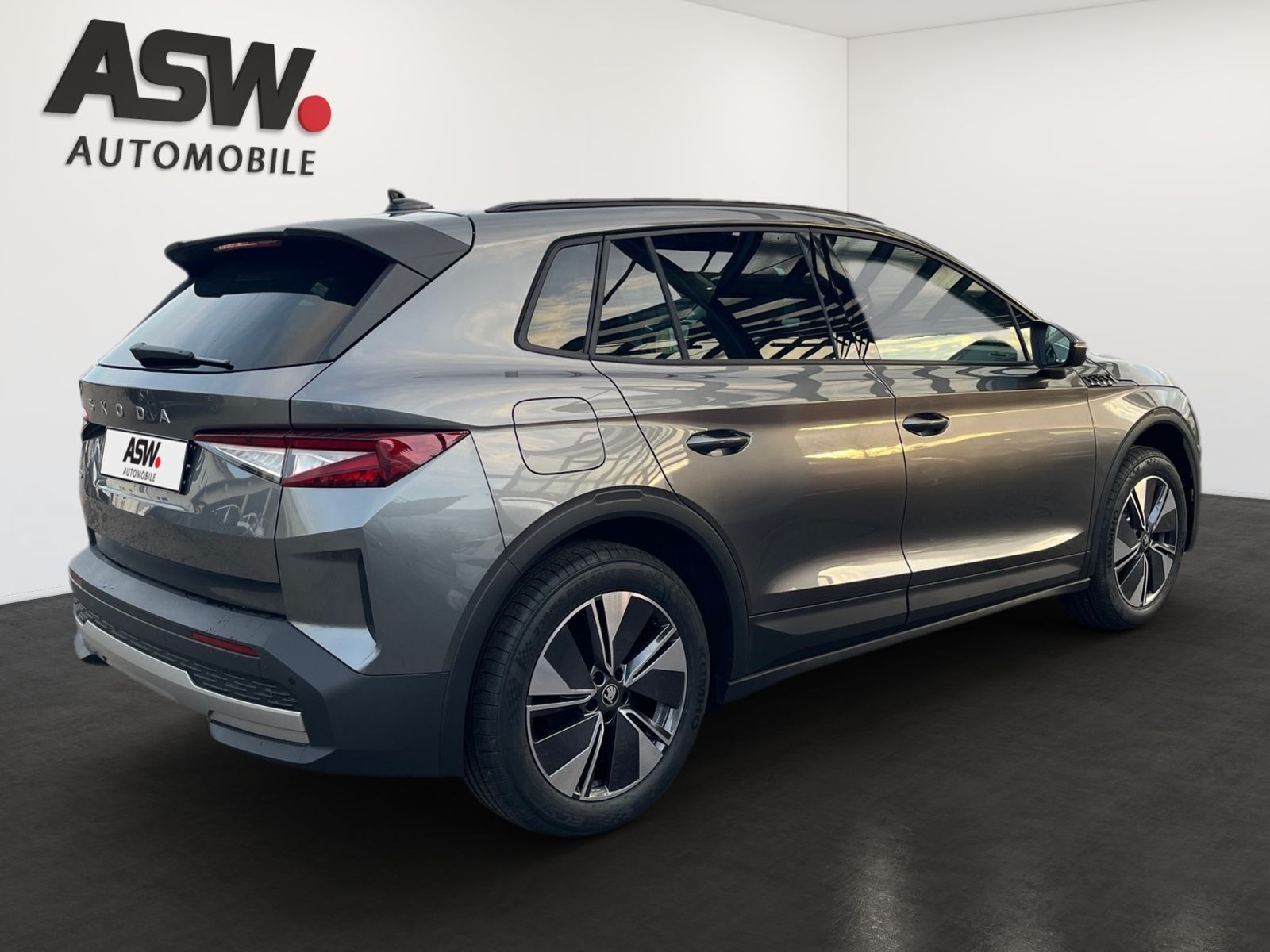 Fahrzeugabbildung SKODA Elroq 55kWh 125kW 19" Navi Kamera PDC ACC SH AHK