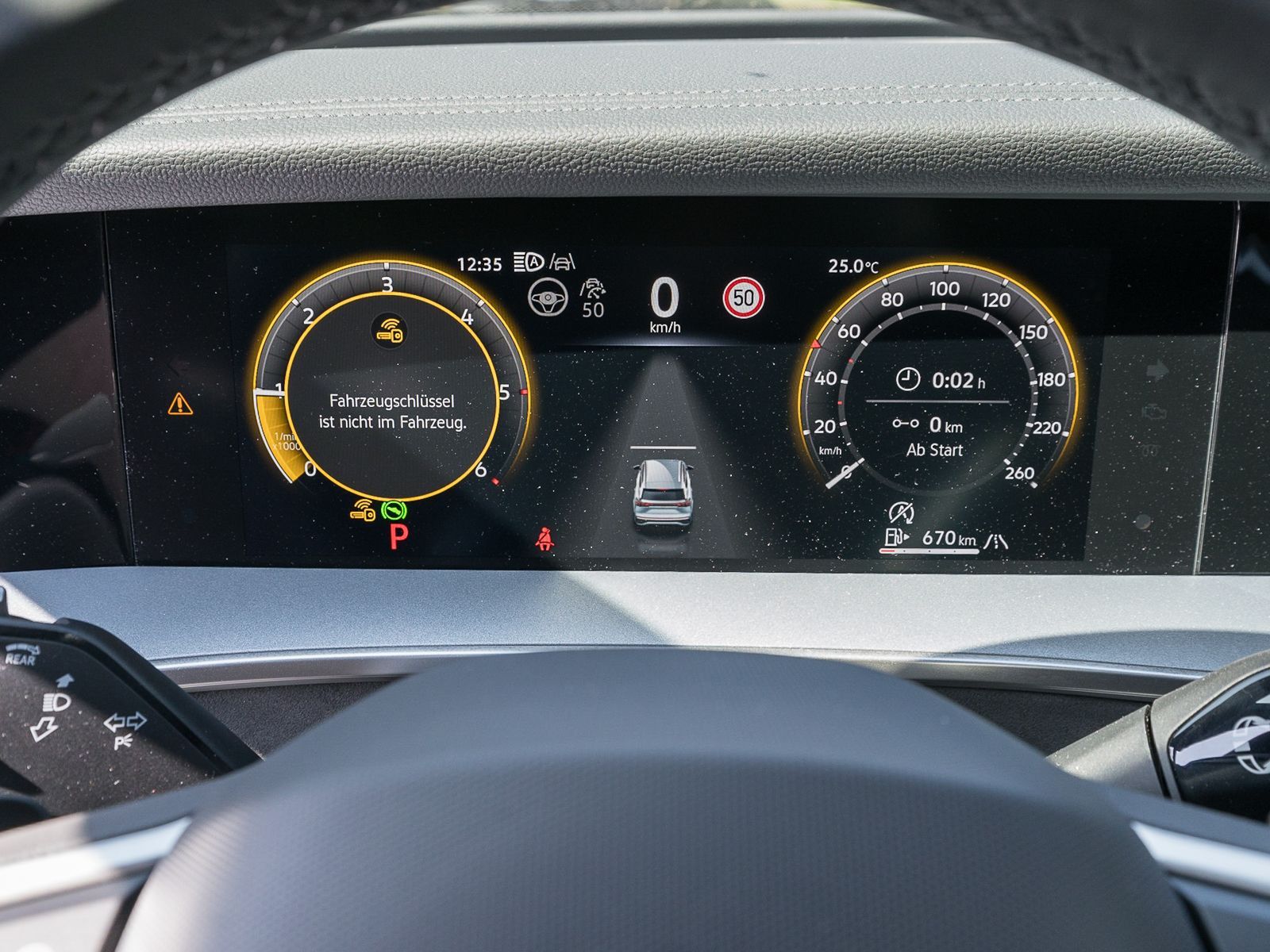 Fahrzeugabbildung Volkswagen Tayron R-Line 2.0 TDI 4M DSG LED HUD PANO AHK VC