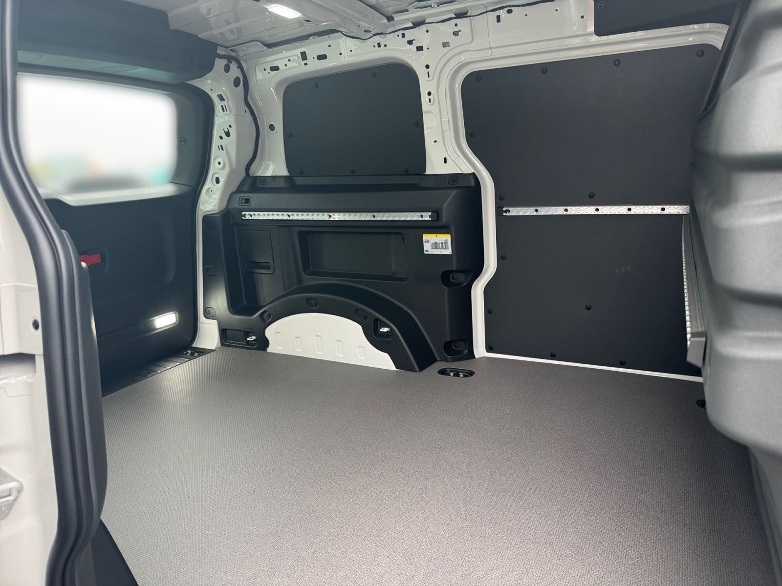 Fahrzeugabbildung Volkswagen ID.Buzz Cargo Pro Radst. 2989 mm *AHK*
