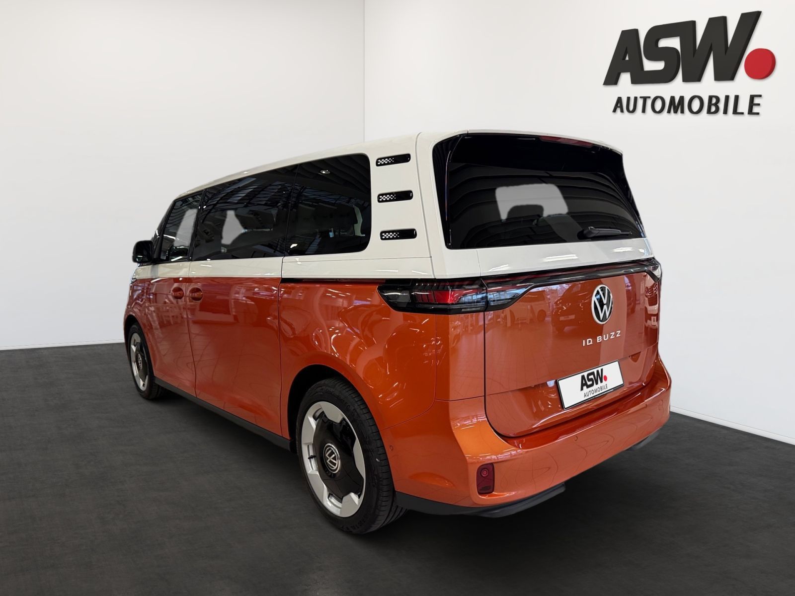 Fahrzeugabbildung Volkswagen ID.Buzz Pro 210 kW (286 PS) Automatik *7-Sitzer*