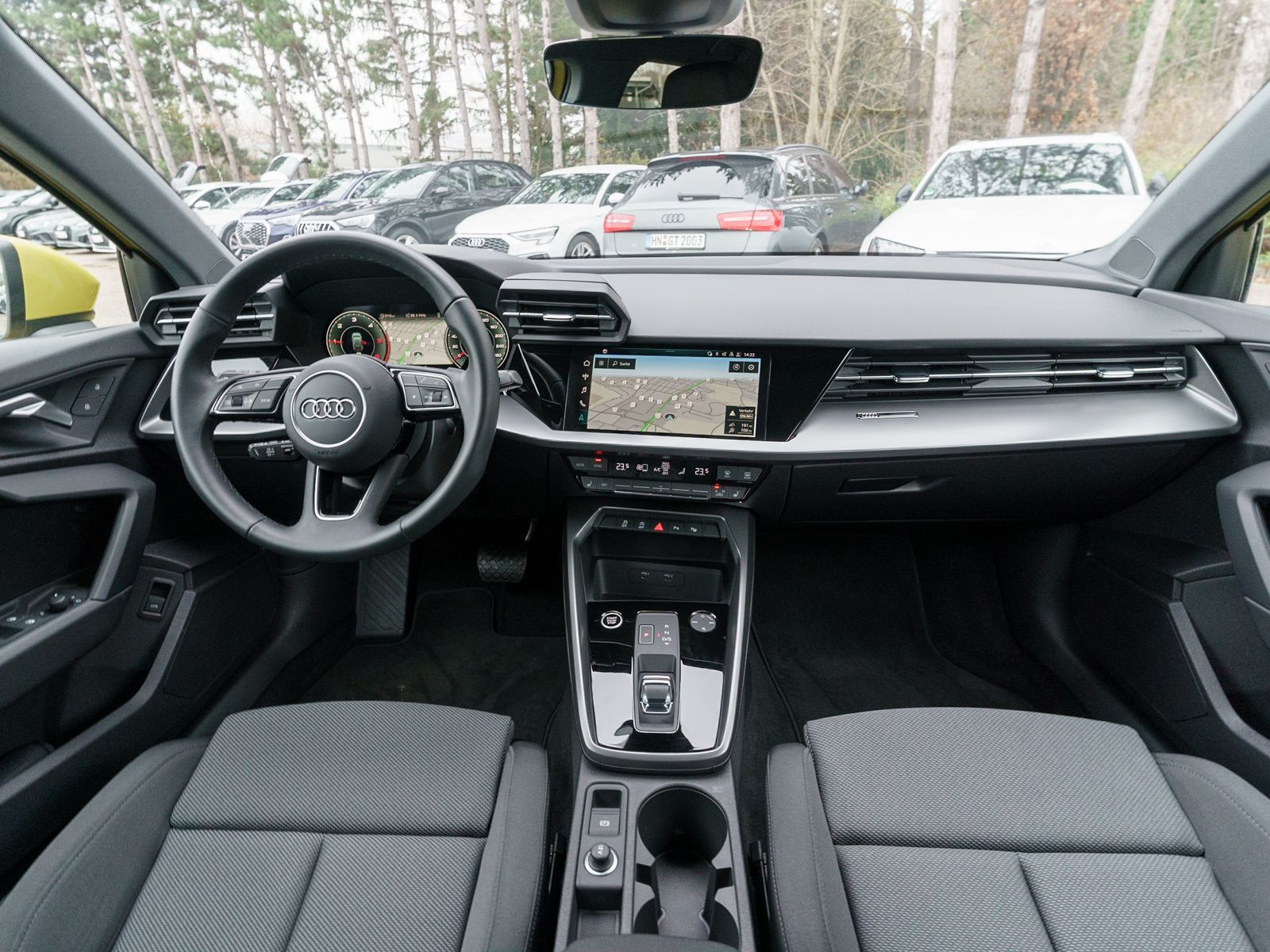 Fahrzeugabbildung Audi A3 Sportback S line 30TDI Stronic Navi AHK ACC