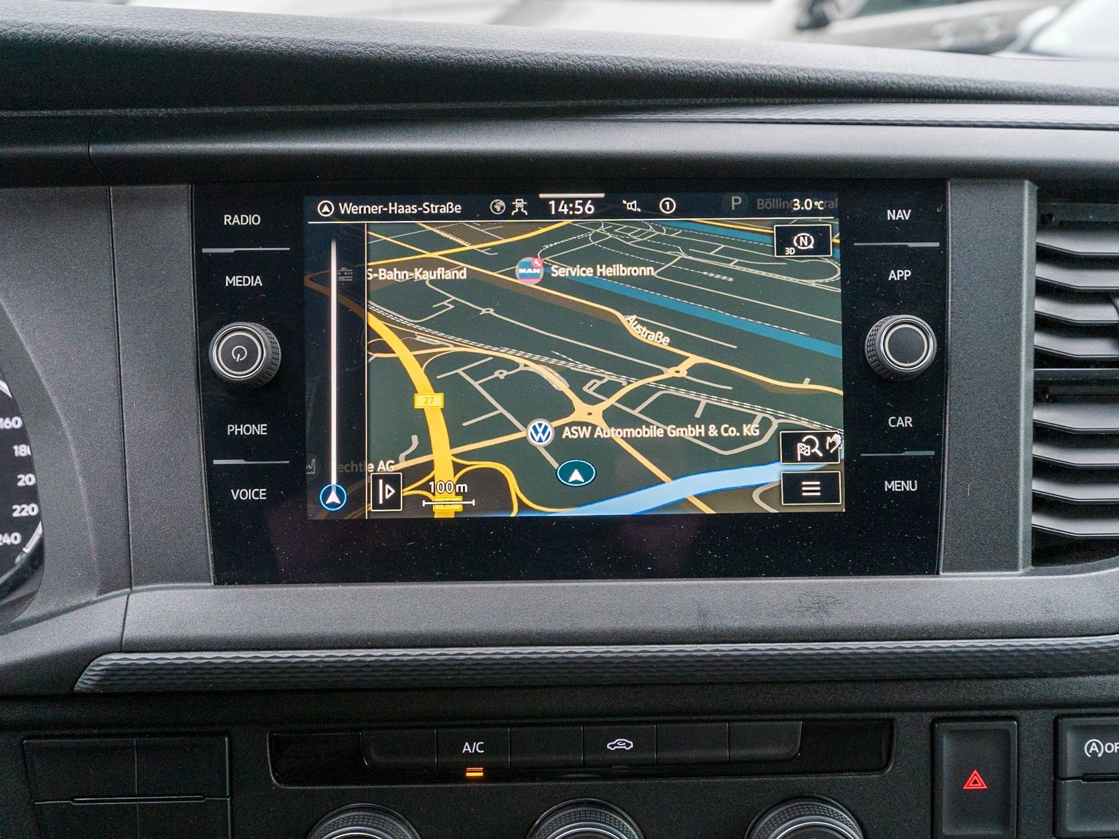 Fahrzeugabbildung Volkswagen T6.1 Transporter Kasten Hoch 2.0 TDI Klima NAVI