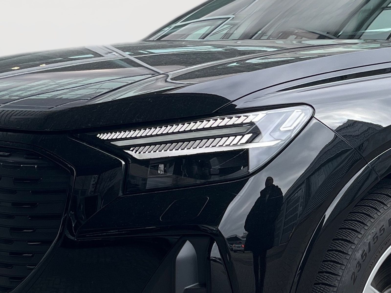 Fahrzeugabbildung Audi Q4 Sportback 50 e-tron quattro 220 kW