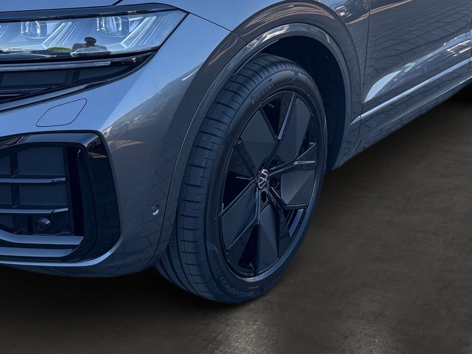 Fahrzeugabbildung Volkswagen Touareg R-Line 3.0 TDI "Black Style-Paket" | *AH