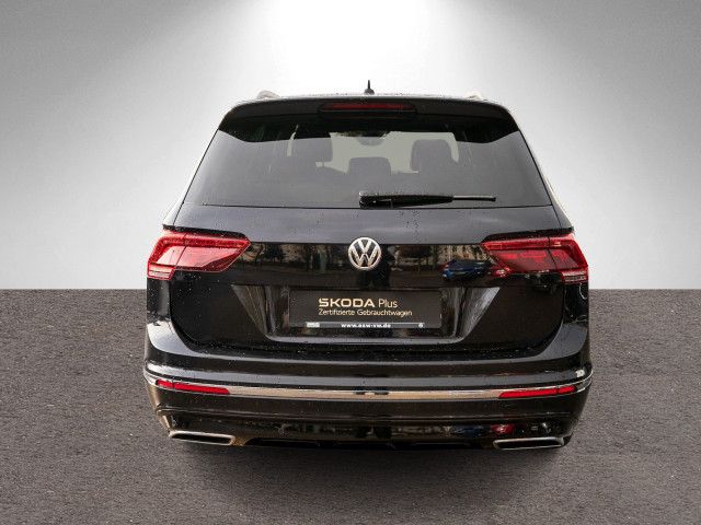 Fahrzeugabbildung Volkswagen Tiguan Allspace R-Line 2.0TSI 4M DSG LED HUD AHK