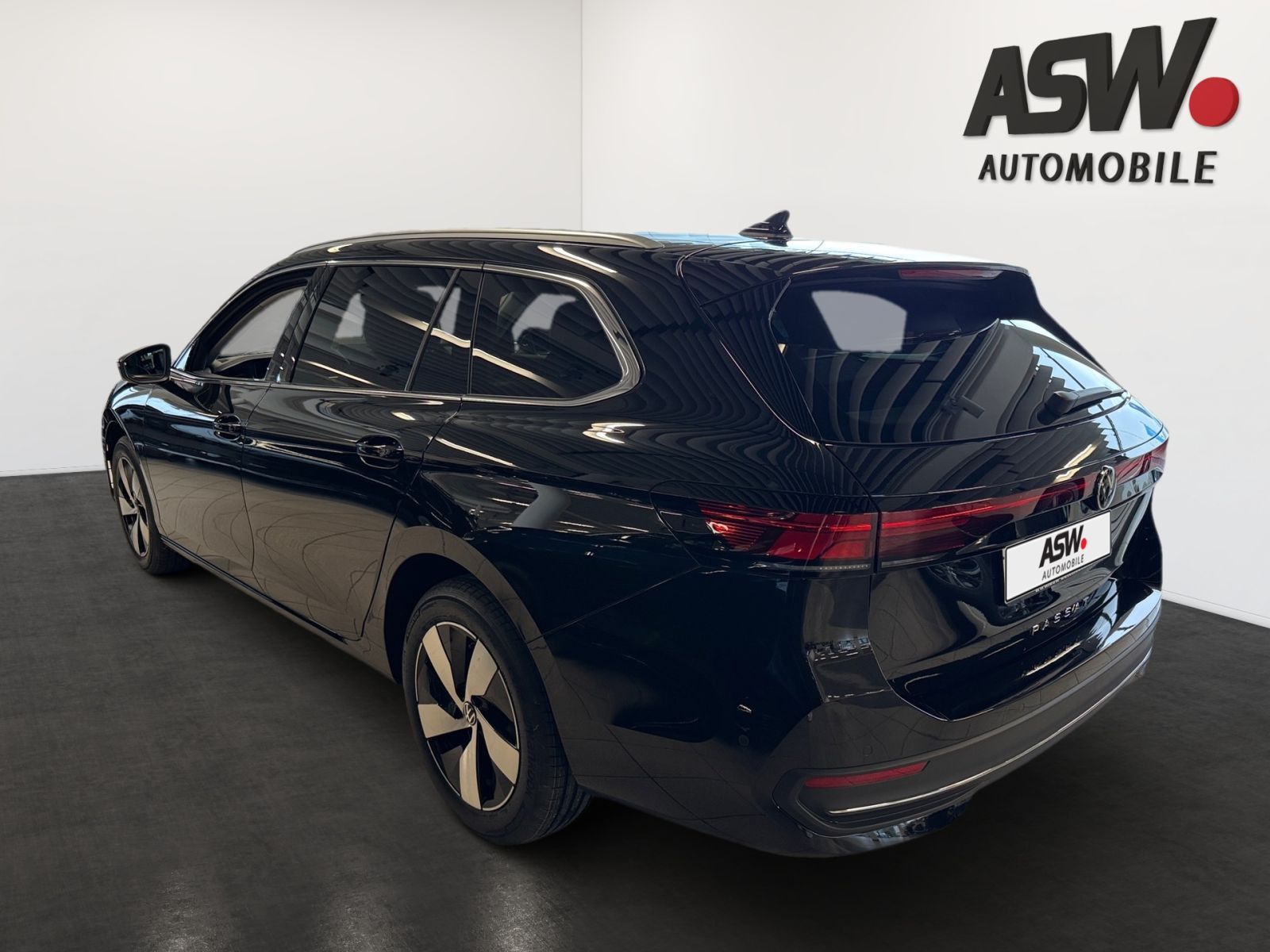 Fahrzeugabbildung Volkswagen Passat Variant Business 2.0 TDI DSG LED SHZ AHK