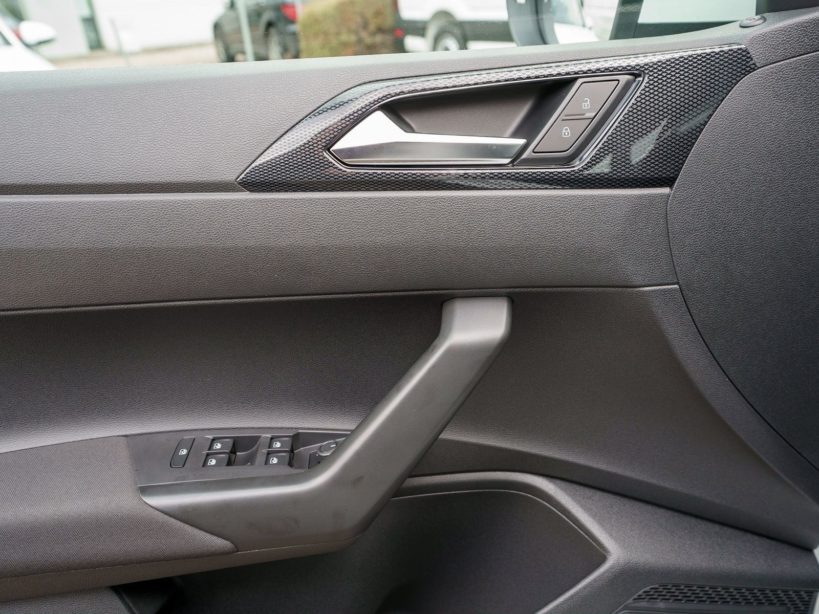 Fahrzeugabbildung Volkswagen Taigo Life 1,0 TSI OPF DSG LED NAVI SHZ ACC