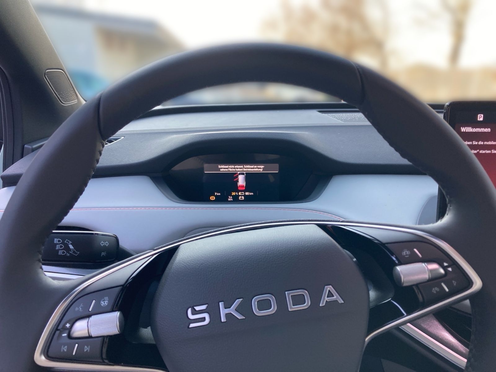 Fahrzeugabbildung SKODA Elroq 60 63kWh Elektromotor 204PS ACC Kamera AHK
