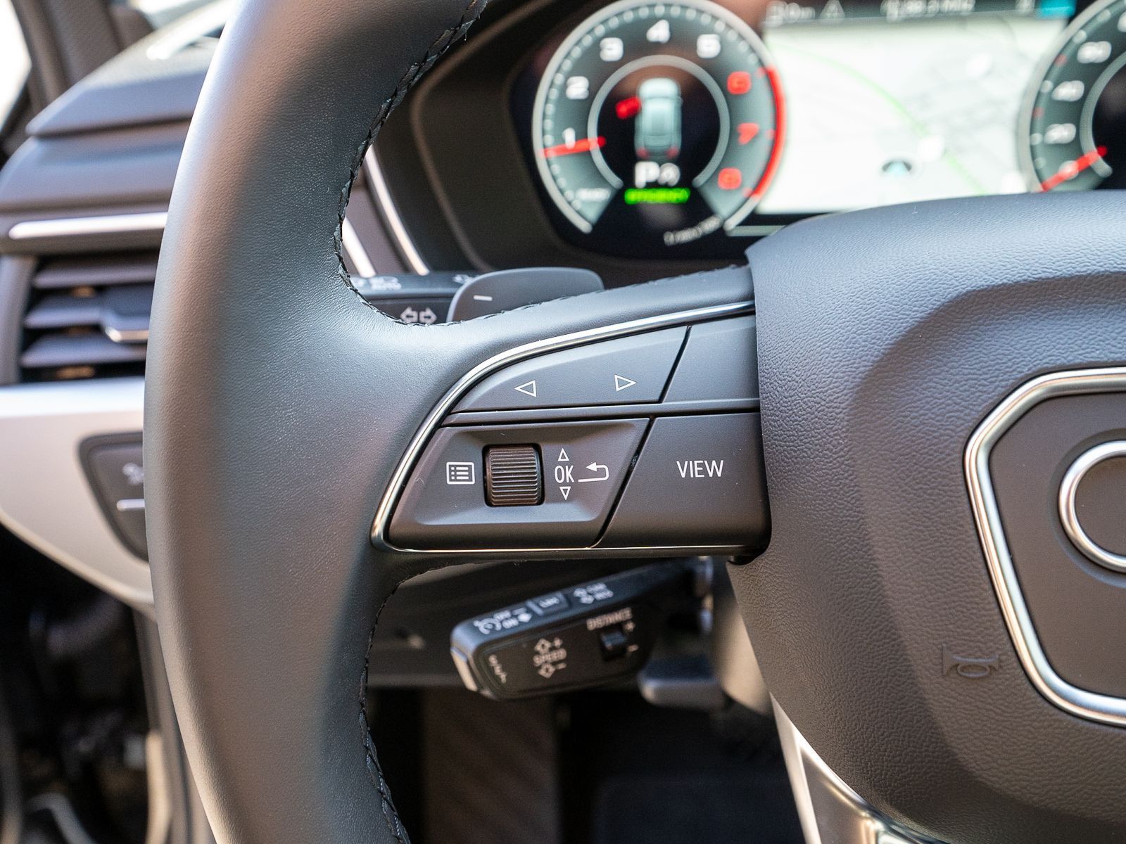 Fahrzeugabbildung Audi A4 Avant advanced 40TFSI quattro Navi LED RFK AC