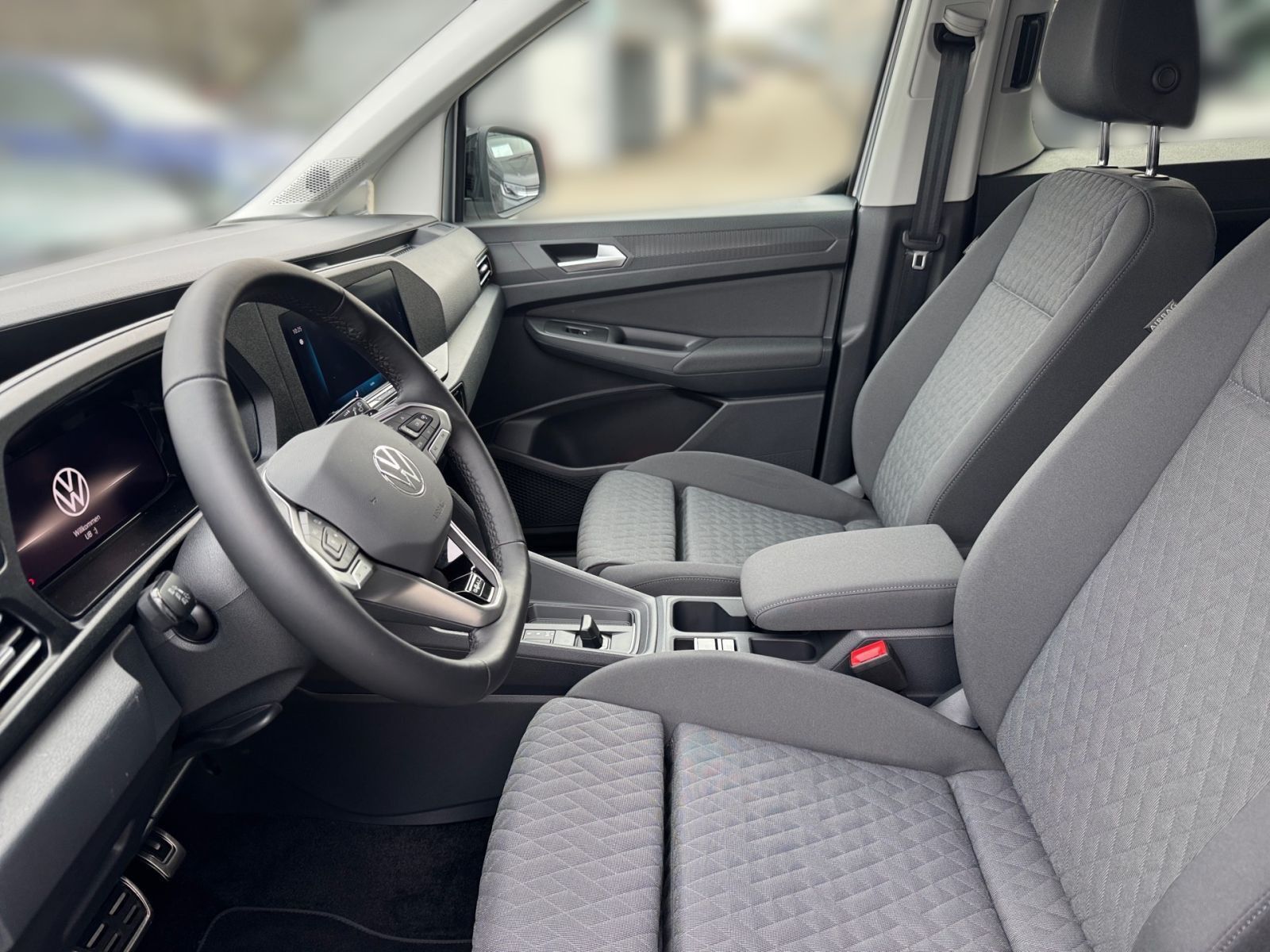 Fahrzeugabbildung Volkswagen Caddy Maxi "Goal" 7-Sitzer 2.0 TDI DSG LED NAVI