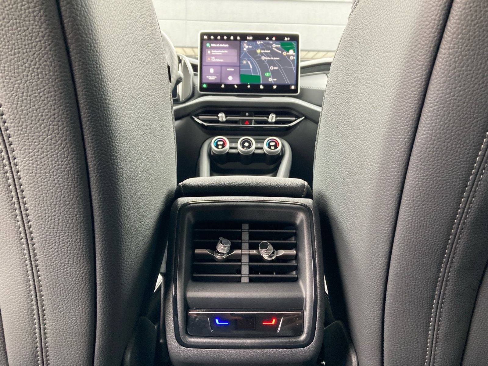Fahrzeugabbildung SKODA Kodiaq Selection 1,5TSI iV 204PS DSG SHZ ACC AHK