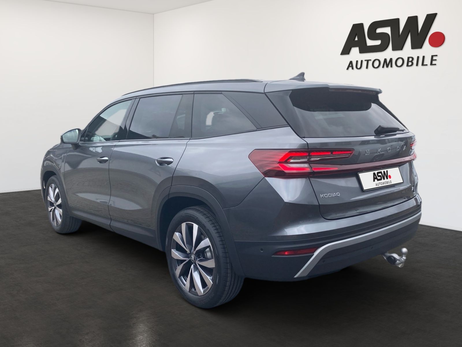 Fahrzeugabbildung SKODA Kodiaq Selection 1,5TSI iV 204PS DSG SHZ ACC AHK