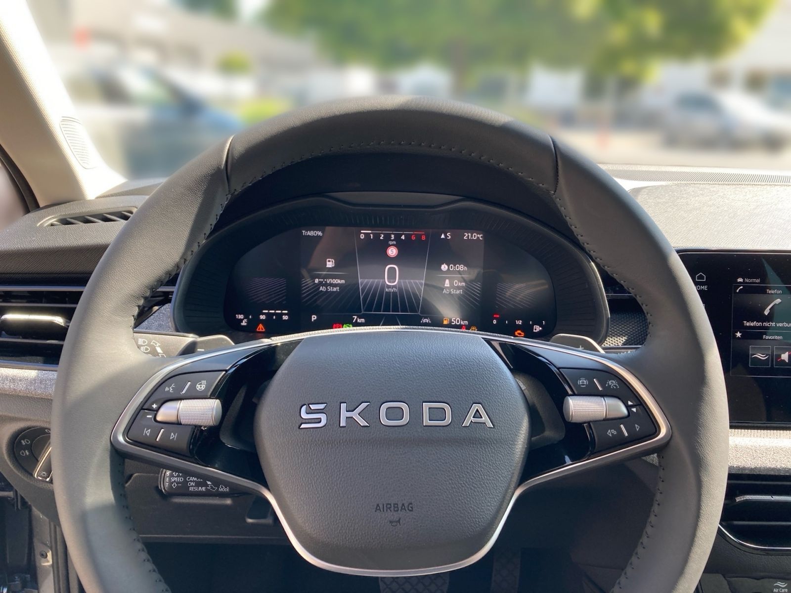 Fahrzeugabbildung SKODA Kamiq Tour 1,0 TSI 116PS DSG SHZ Kamera PDC ACC