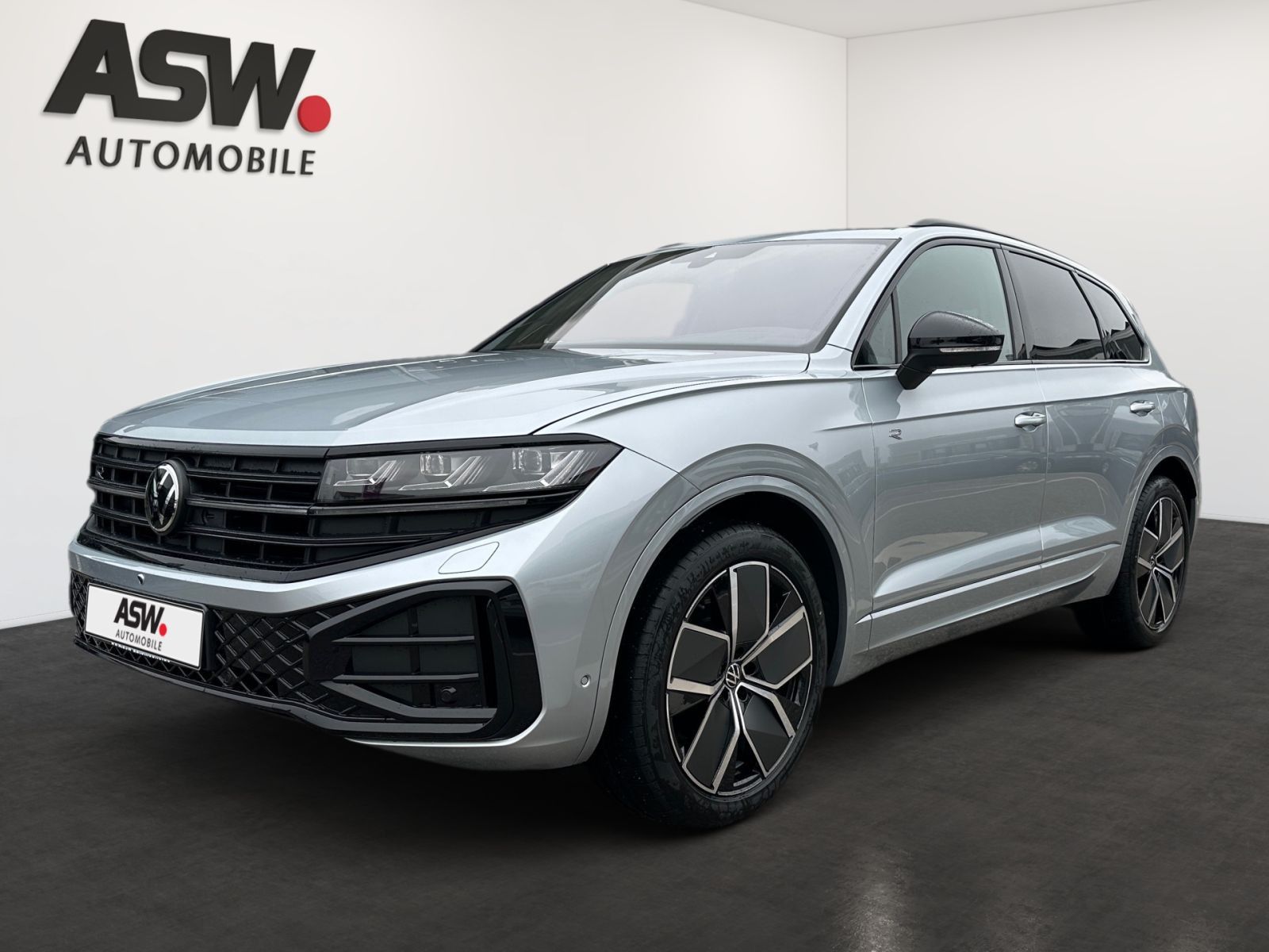 Volkswagen Touareg R-Line 3,0l TDI 286 PS 4M SHZ NAVI ACC